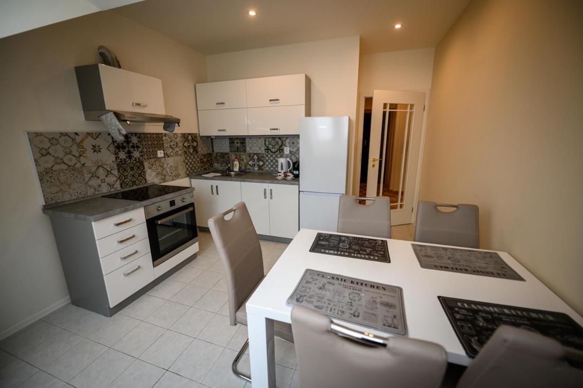 Apartman U Krale - 2 Jicin Exterior photo